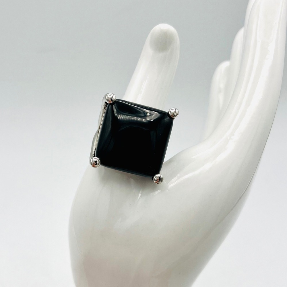 Guess Silver Tone Square Black Stone Statement Ring Size 7